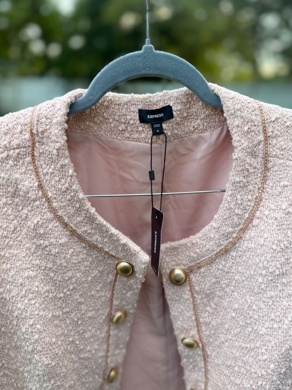 Express Pink Bouclé Collarless Gold Button Chain Trim Jacket XL NWT - Picture 4 of 16